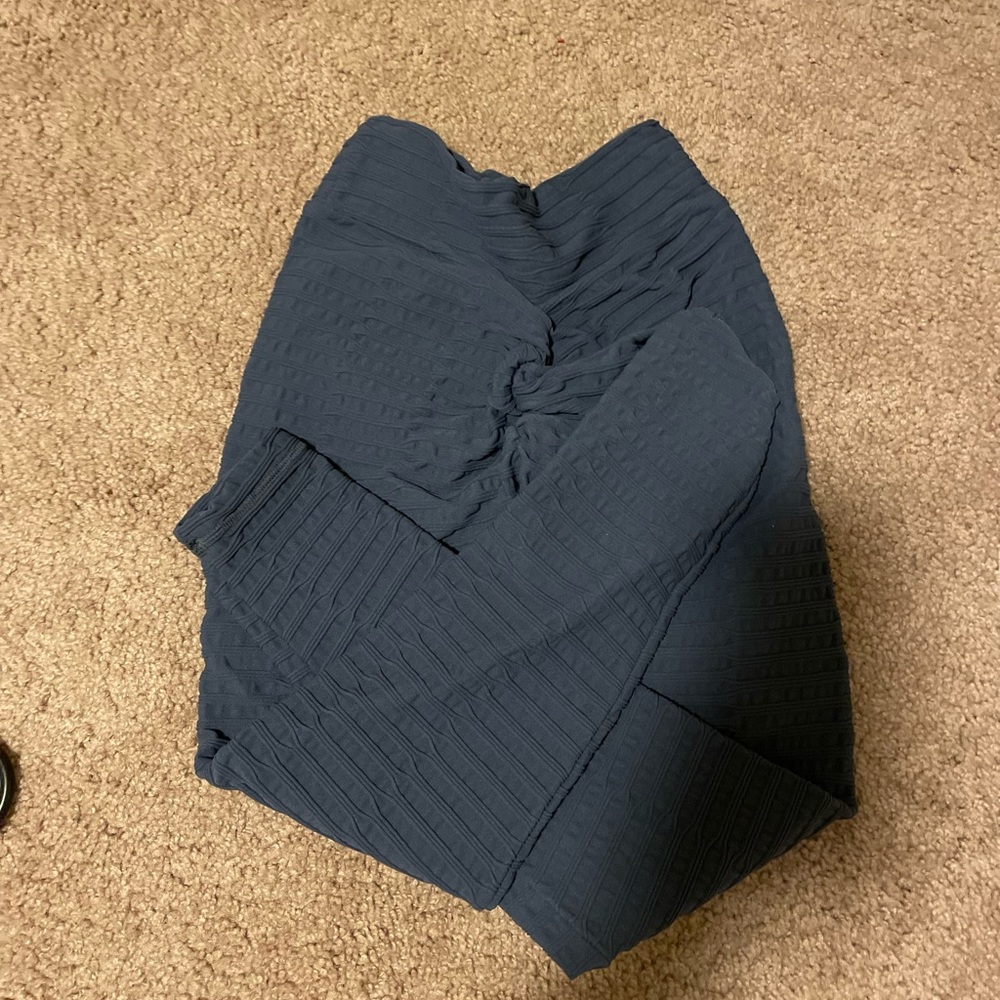 Viral scrunch leggings